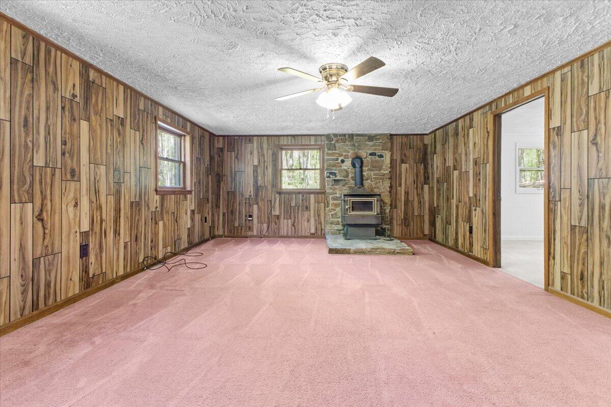 5268 Keffer Road Catawba, VA 24070 - Photo 29 of 37 09-5268 Keffer Rd-9