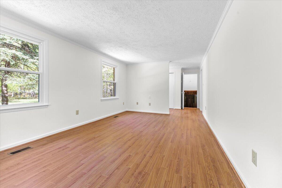5268 Keffer Road Catawba, VA 24070 - Photo 10 of 37 08-5268 Keffer Rd-8