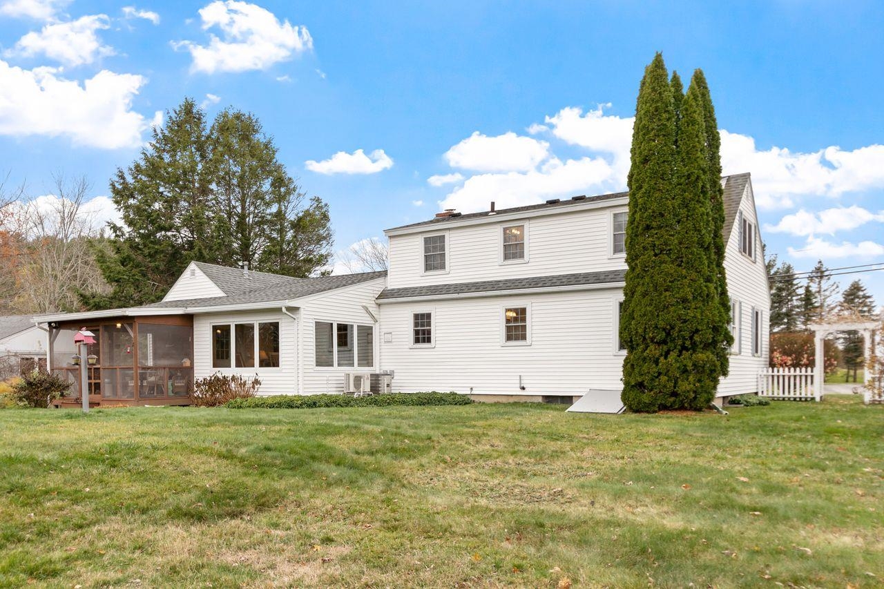 85 Post Road North Hampton, NH 03862 - Photo 36 of 38