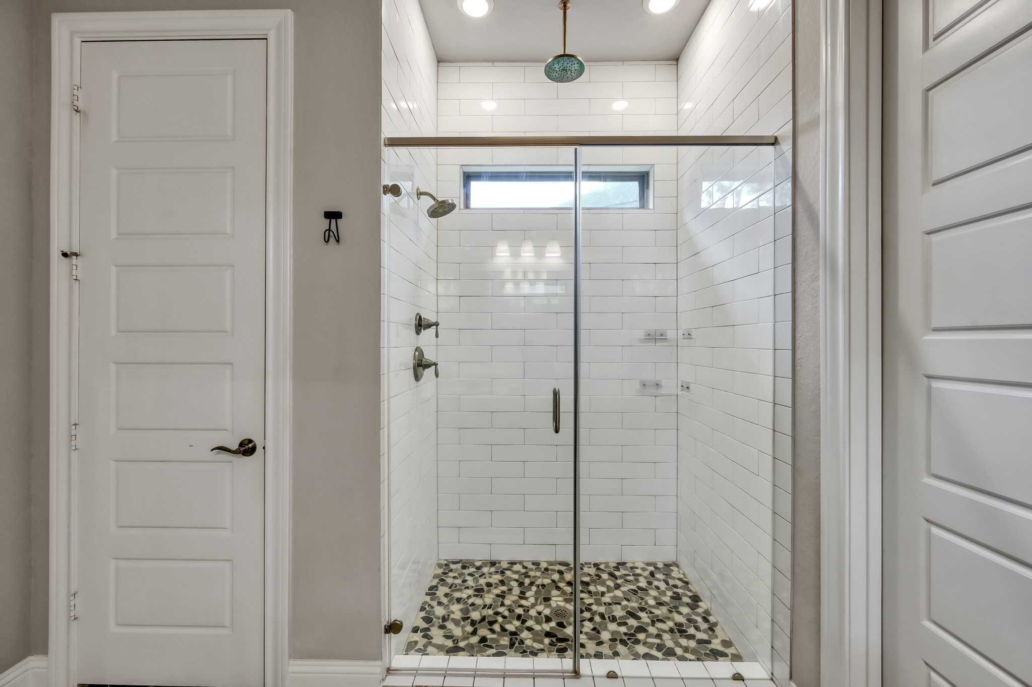 4273 Grand Oaks Wind Spring, TX 77386 - Photo 26 of 39 Walk in shower with standard shower head + rainfall feauture!