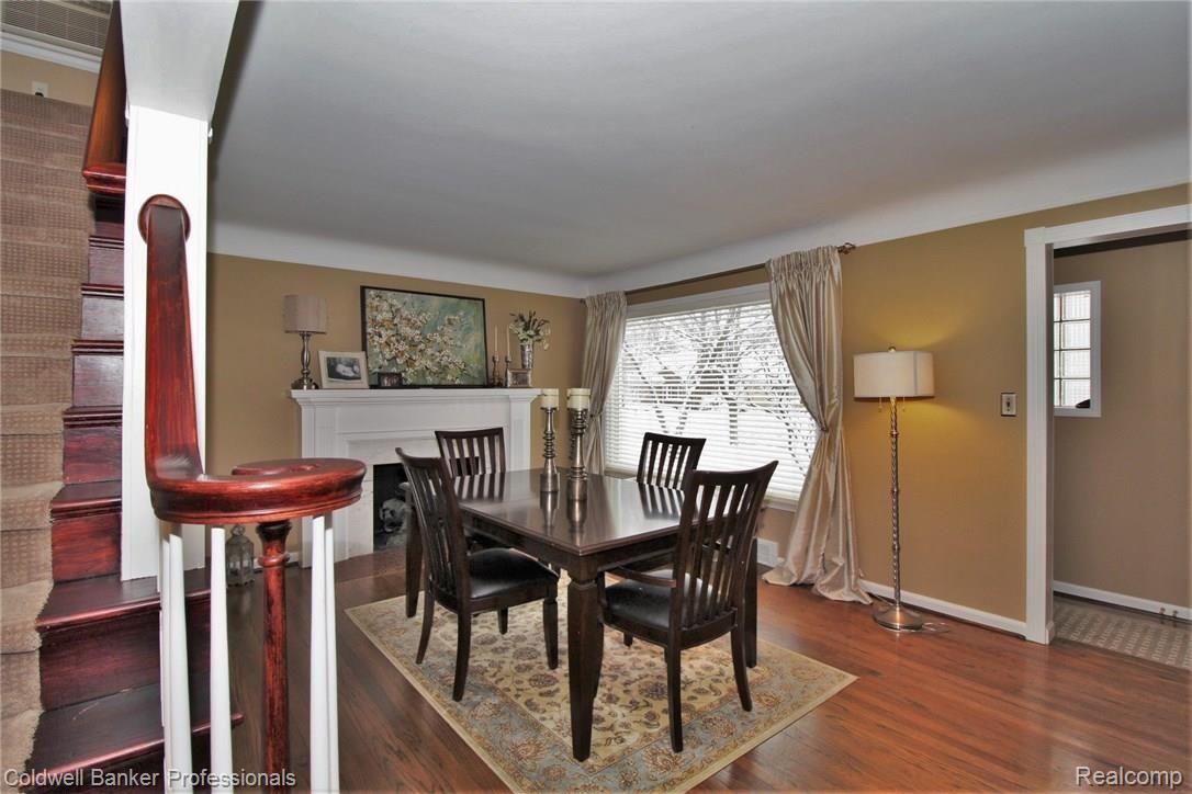 2793 Windemere Road Birmingham, MI 48009 - Photo 7 of 40 2793COLE (3).jpg