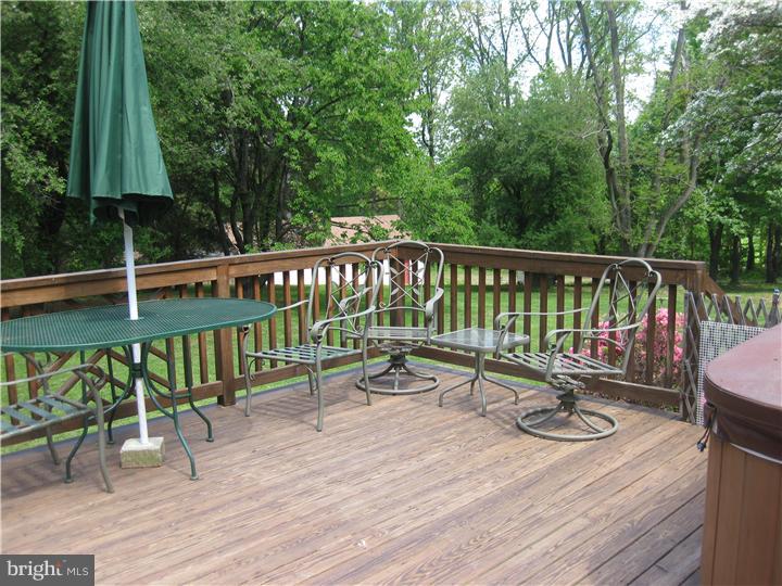 2177 Beaver Hill Road Chester Springs, PA 19425 - Photo 9 of 17 Deck