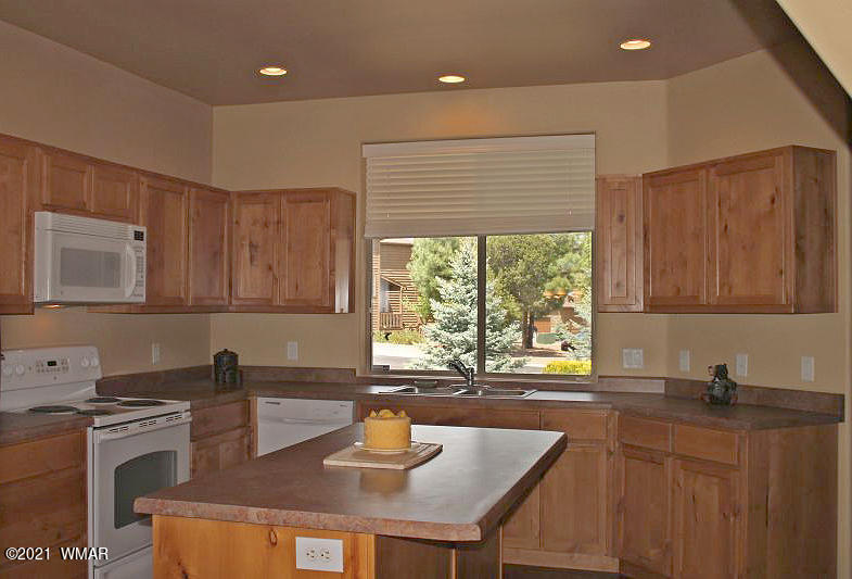 6090 West Starlight Ridge Parkway Lakeside, AZ 85929 - Photo 12 of 35