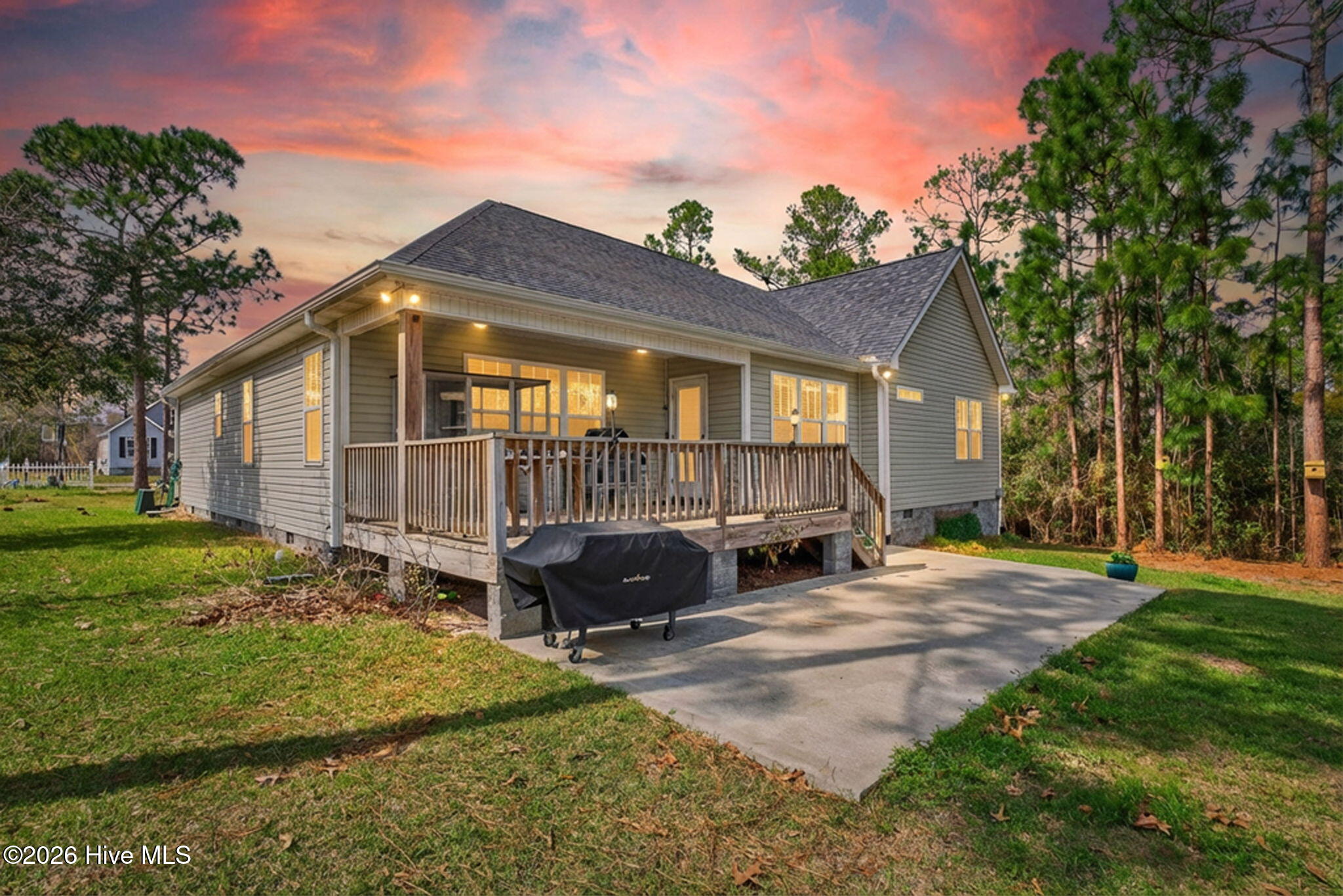 2020 Albemarle Road Southport, NC 28461 - Photo 3 of 61 large-019d0d58-8ea3-7026-8dc8-67aa3033bf