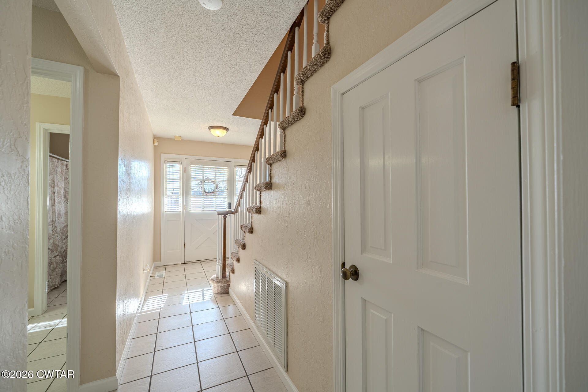 975 Ashport Road Jackson, TN 38305 - Photo 11 of 28 975 Ashport Rd Jackson TN-37