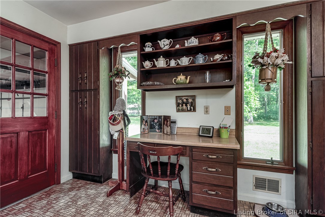 3755 East Quaker Road Salem, IN 47167 - Photo 12 of 34