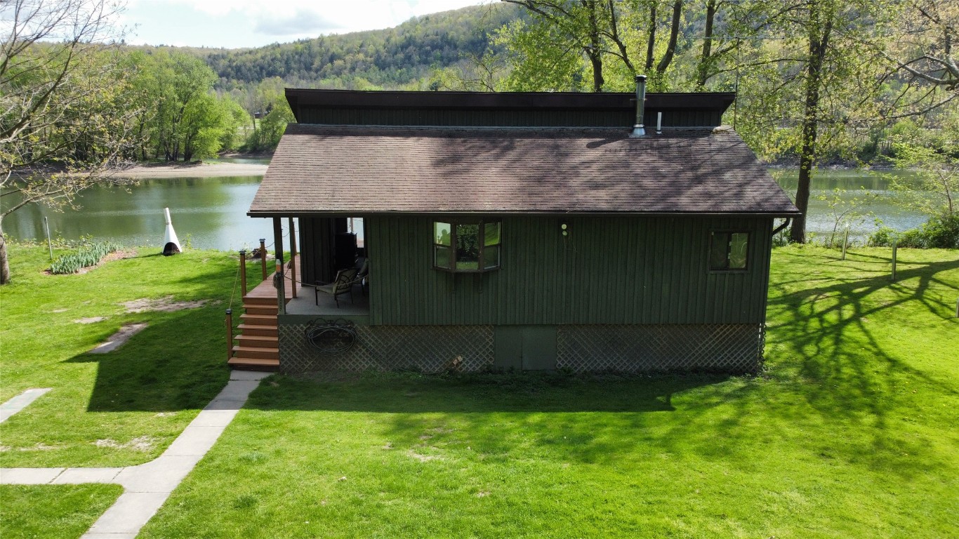 581 Miller Beach Road Owego, NY 13827 - Photo 4 of 24