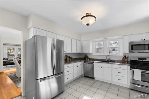 $385,000 | 3935 McCausland Avenue, St. Louis, MO 63109