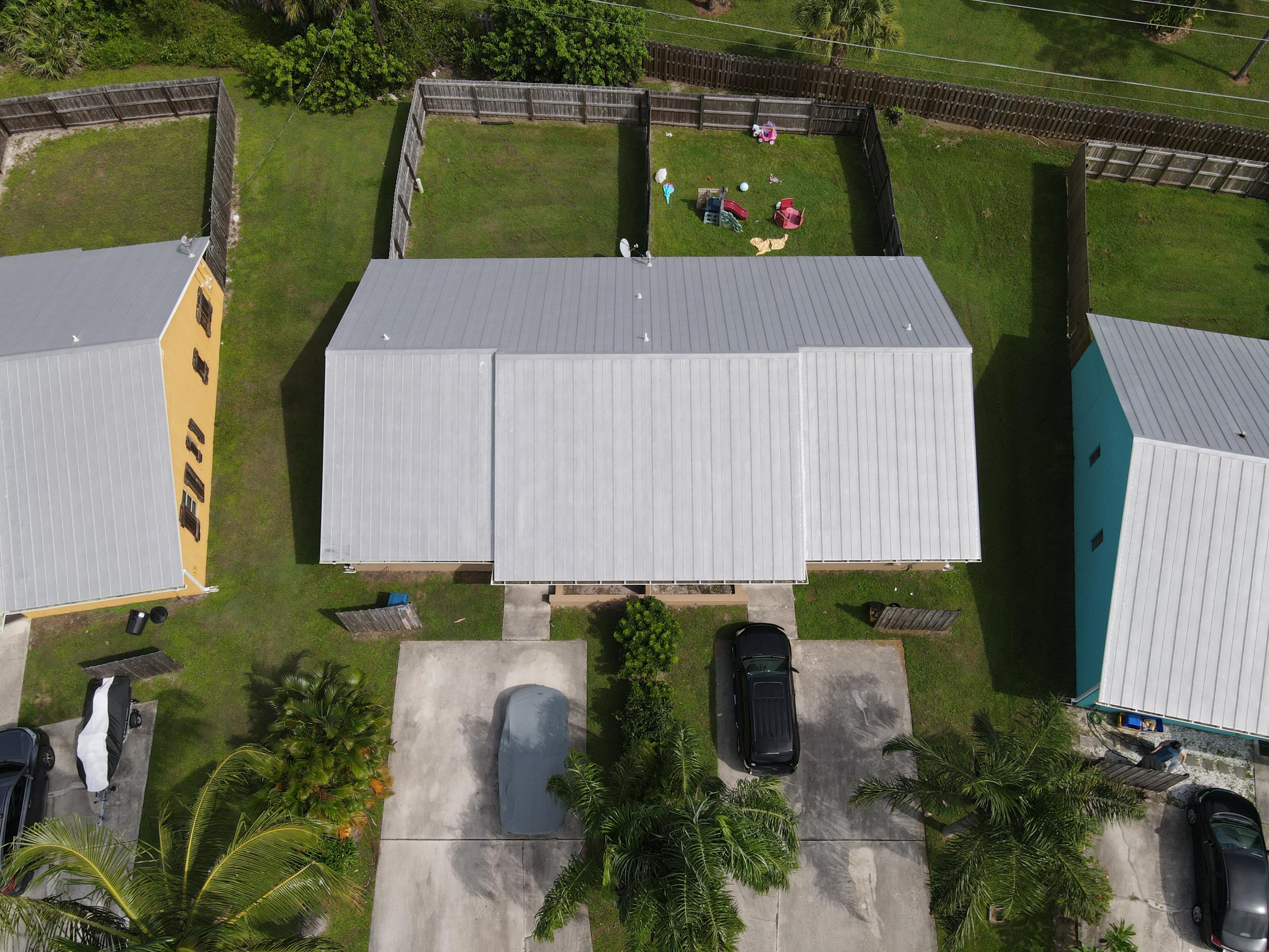 4690 Southeast Salvatori Road Stuart, FL 34997 - Photo 2 of 47 2.2
