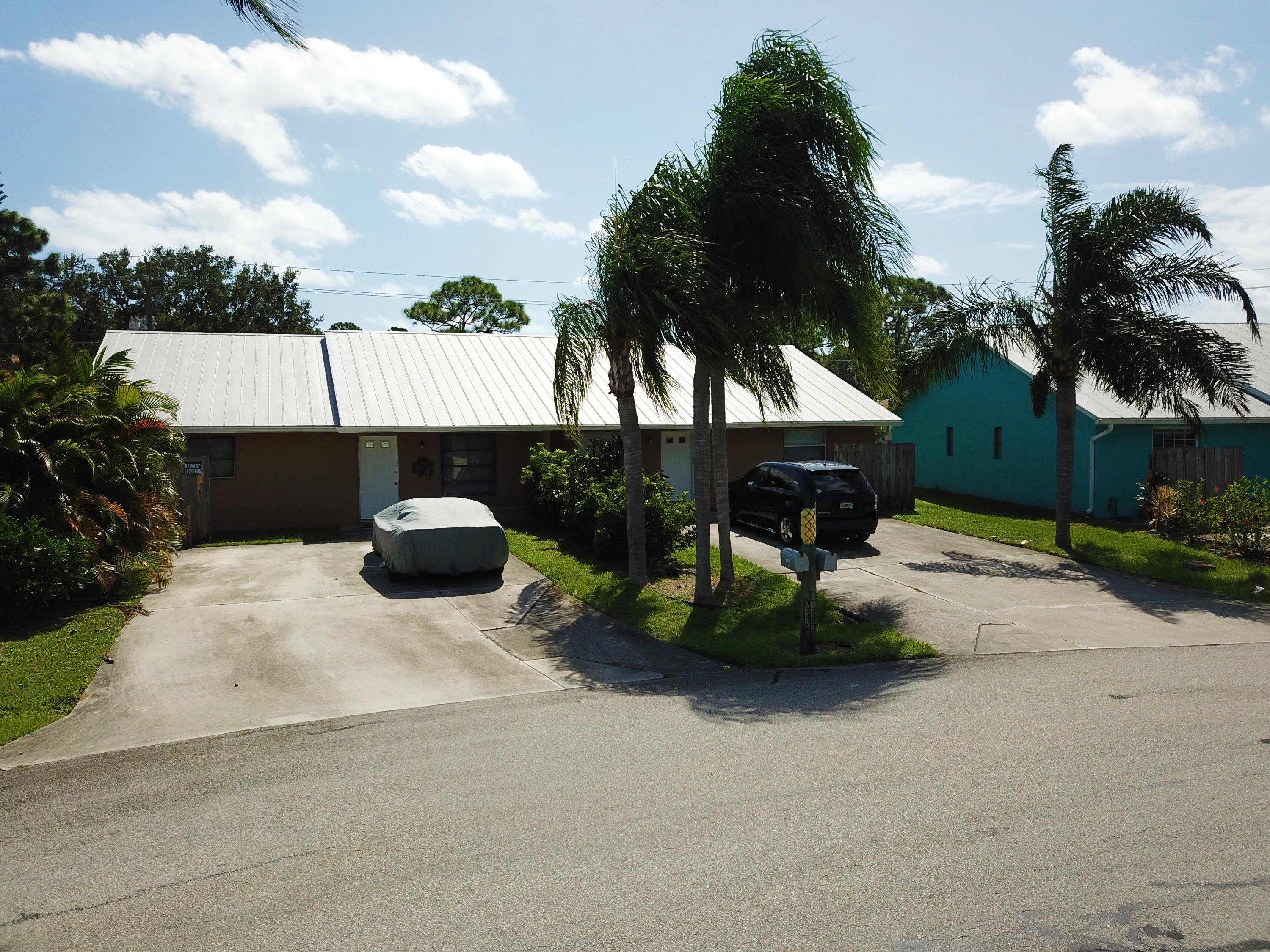 4690 Southeast Salvatori Road Stuart, FL 34997 - Photo 4 of 47 4690 SE Salvatori