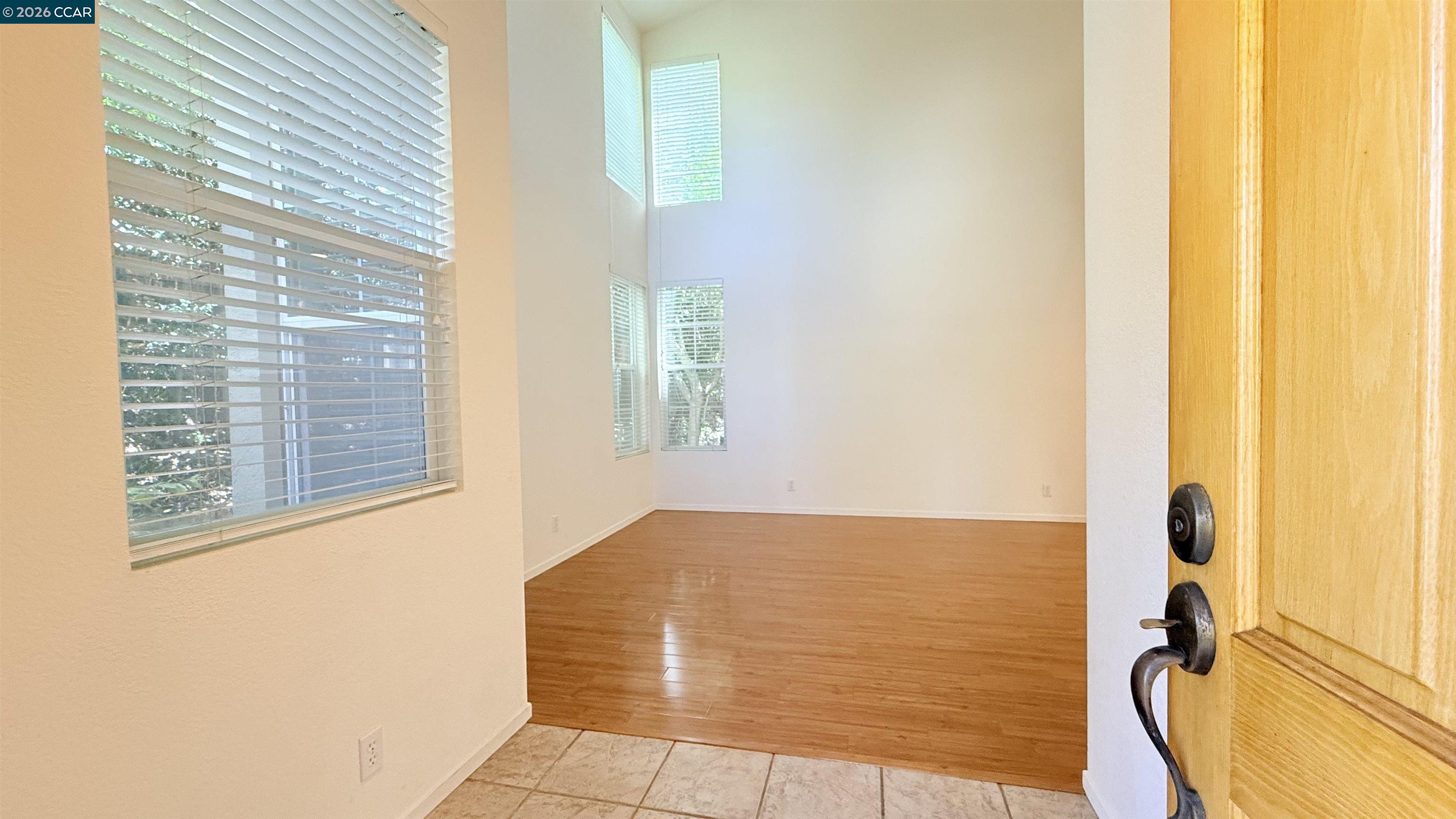 1023 Vista Pointe Circle San Ramon, CA 94582 - Photo 4 of 41