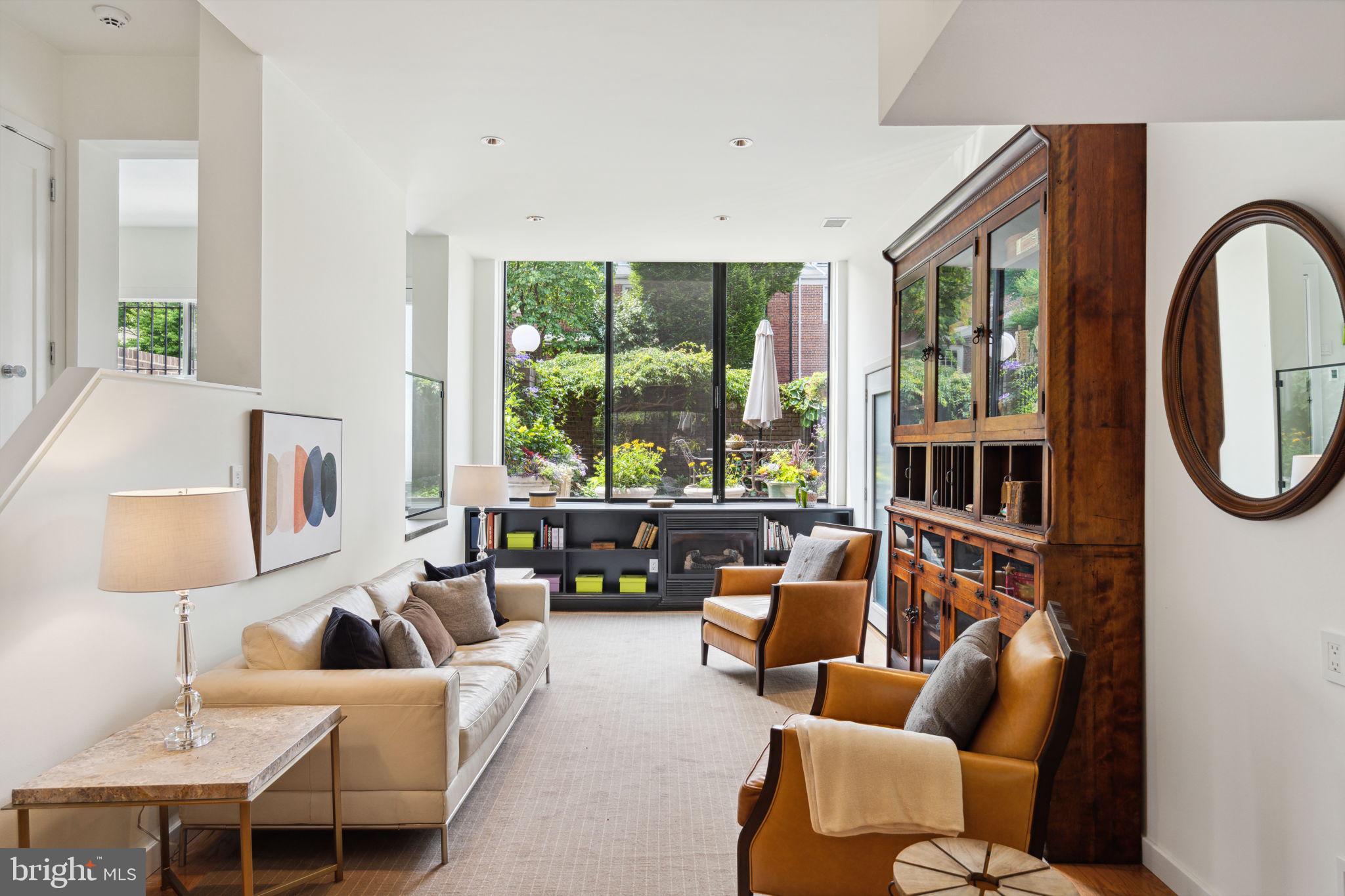 248 Locust Street Philadelphia, PA 19106 - Photo 27 of 67