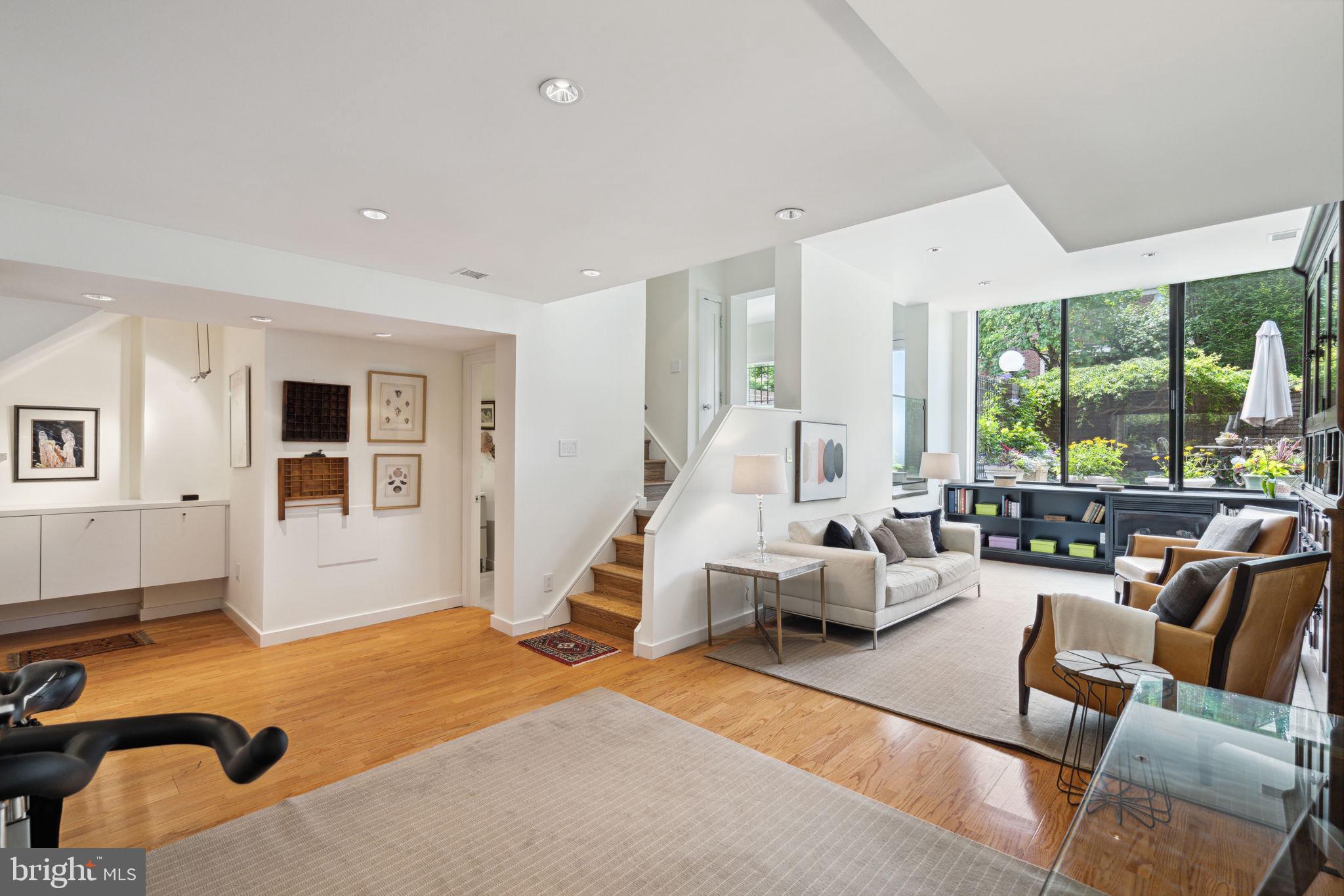 248 Locust Street Philadelphia, PA 19106 - Photo 28 of 67