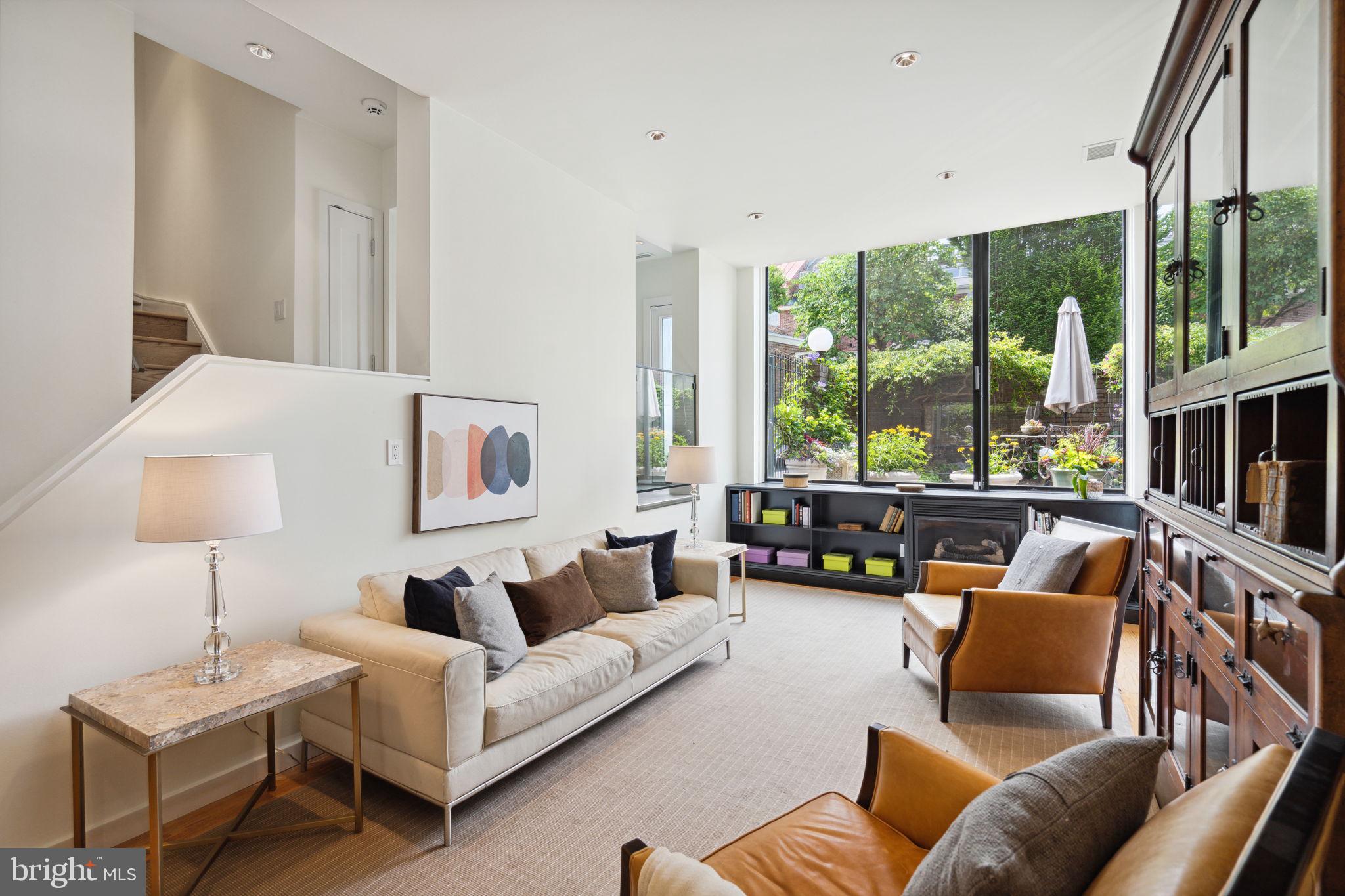 248 Locust Street Philadelphia, PA 19106 - Photo 29 of 67