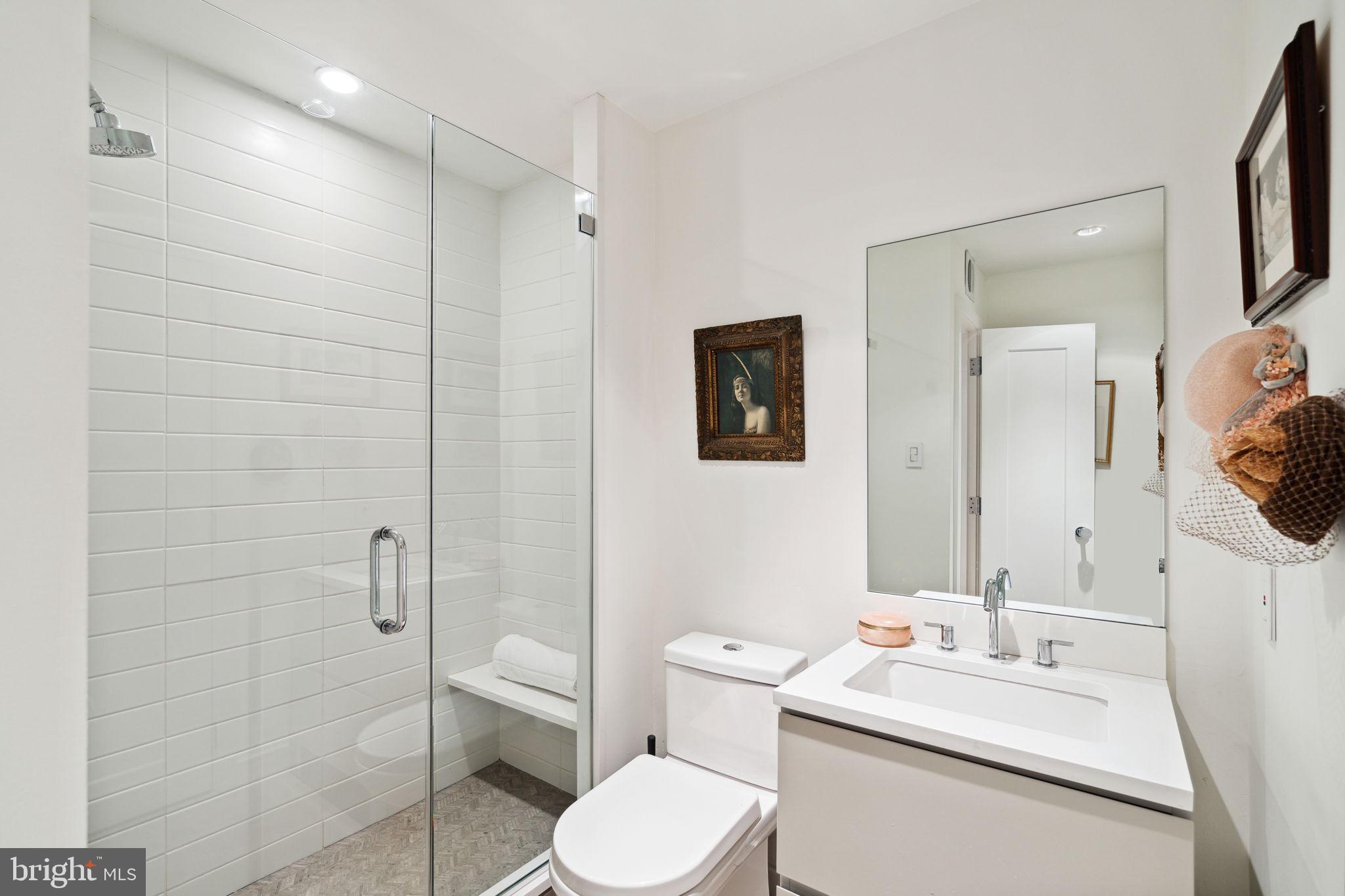 248 Locust Street Philadelphia, PA 19106 - Photo 34 of 67