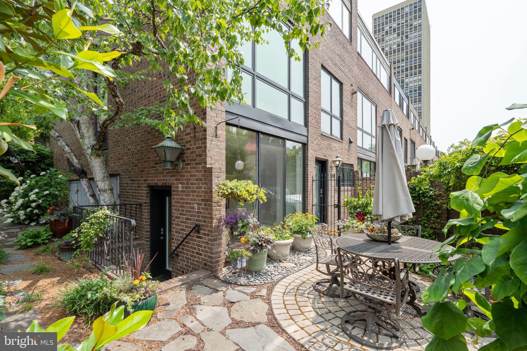 248 Locust Street Philadelphia, PA 19106 - Photo 40 of 67