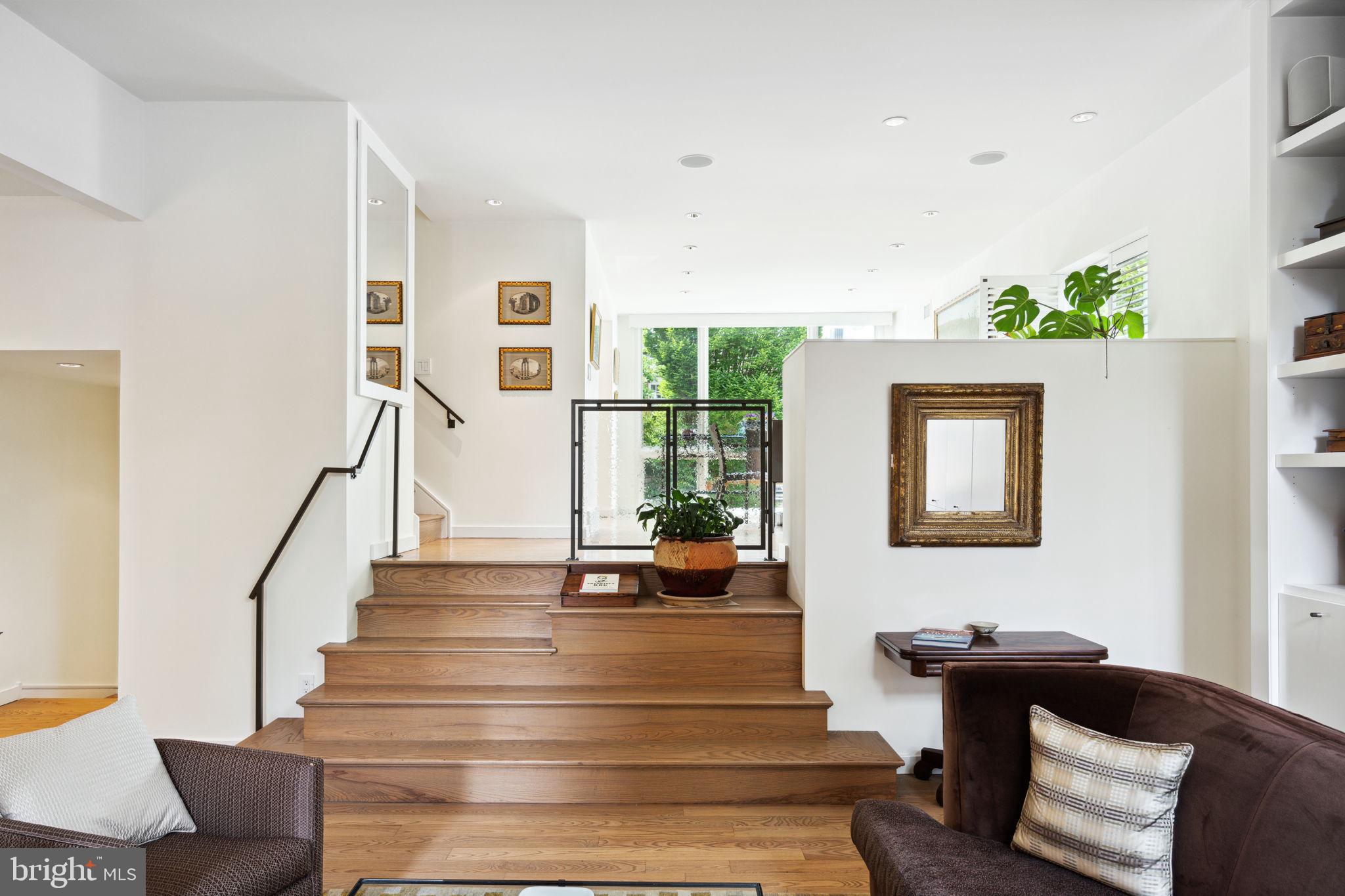 248 Locust Street Philadelphia, PA 19106 - Photo 10 of 67