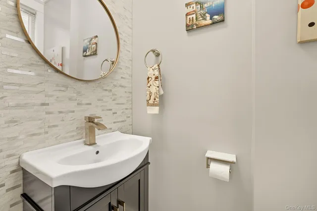 $8,750 | 1 Lynwood Road, Scarsdale, NY 10583