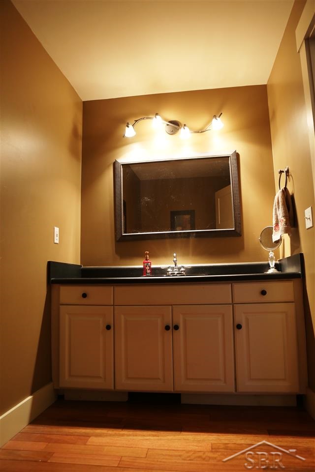 9815 South Beyer Road Birch Run, MI 48415 - Photo 4 of 28