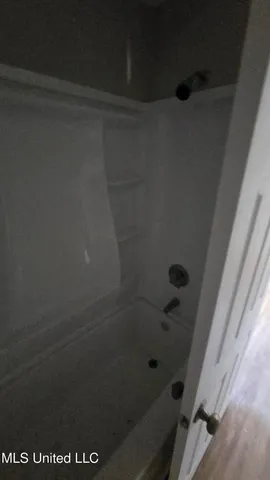 $139,900 | 4560 Kirkley Circle, Jackson, MS 39206