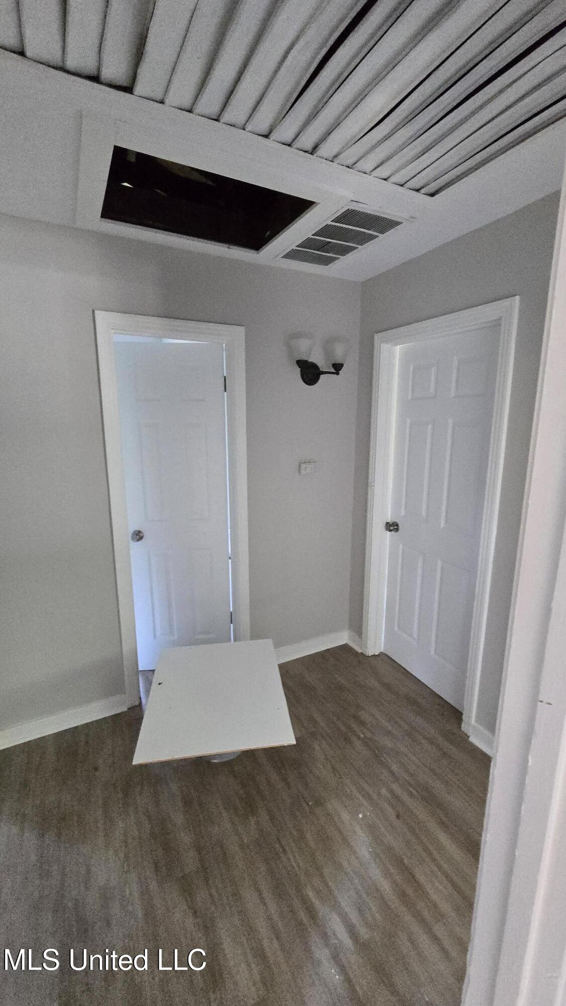 4560 Kirkley Circle Jackson, MS 39206 - Photo 15 of 16 20250919_102150