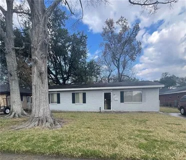 $225,000 | 8815 Darby Lane, River Ridge, LA 70123