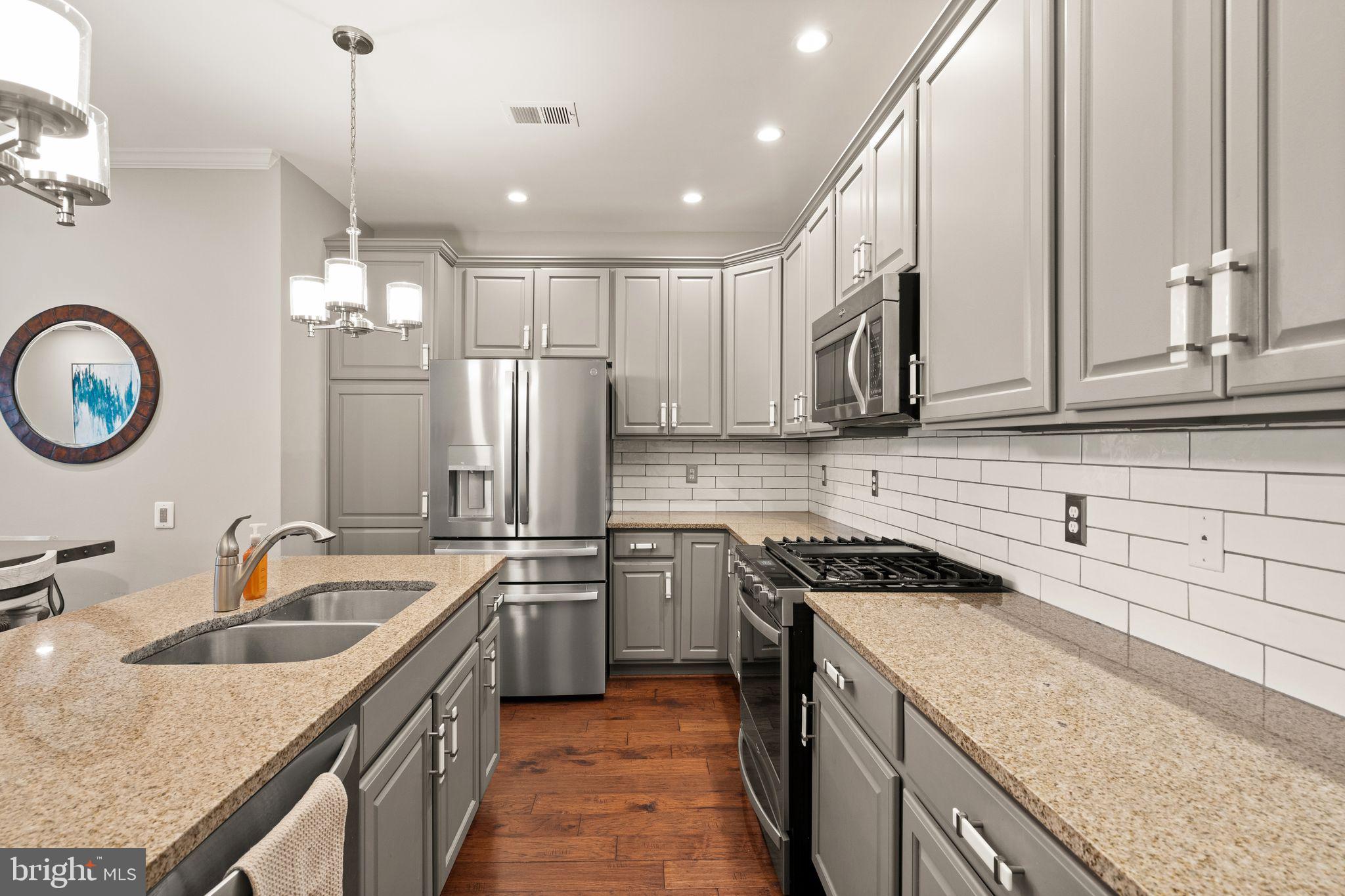 42793 Burrell Square Ashburn, VA 20147 - Photo 12 of 39