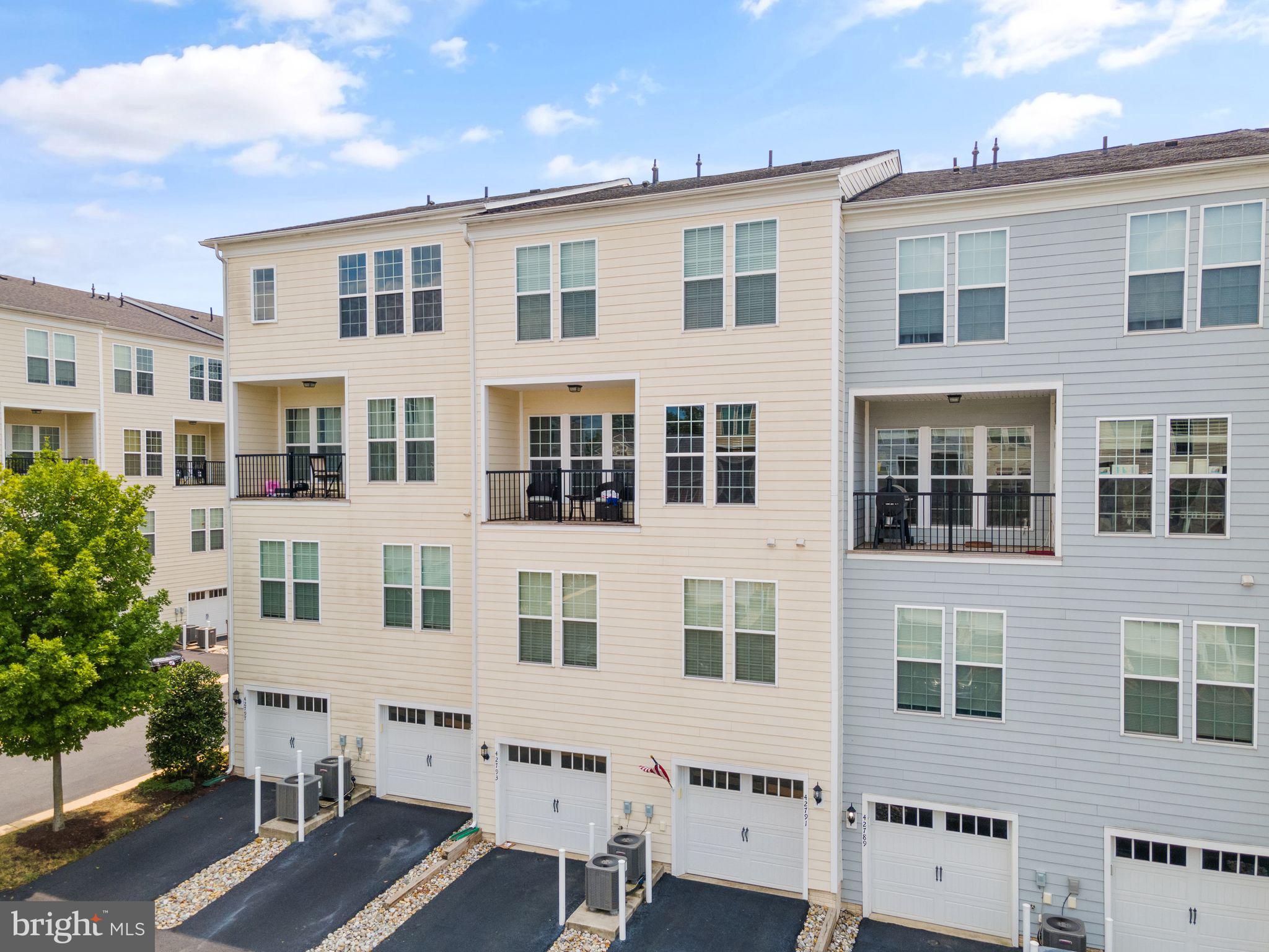 42793 Burrell Square Ashburn, VA 20147 - Photo 30 of 39