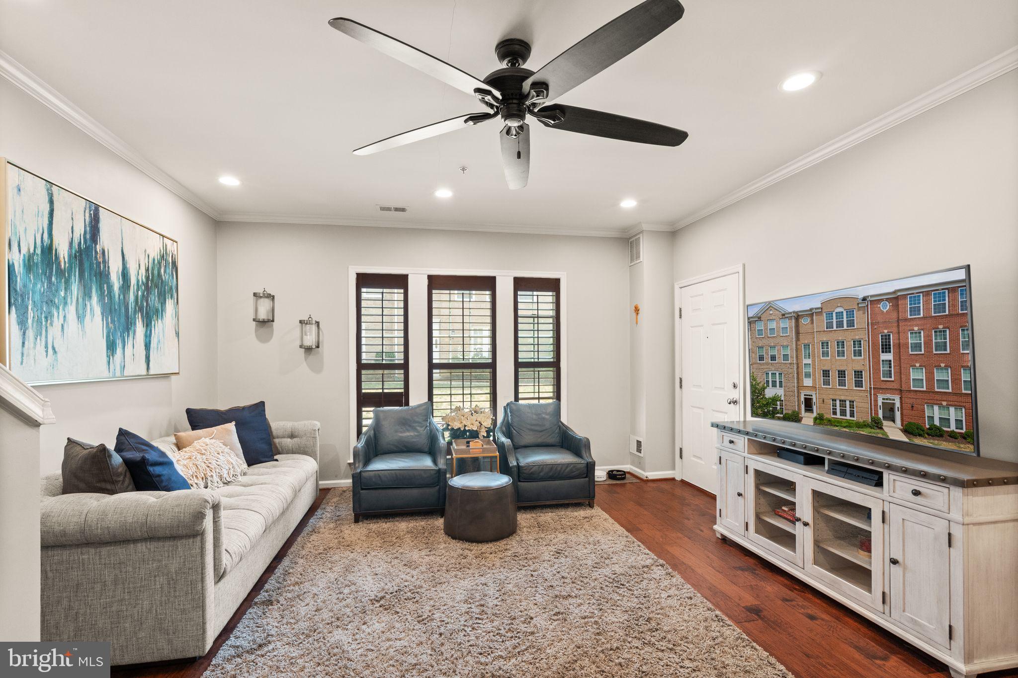 42793 Burrell Square Ashburn, VA 20147 - Photo 8 of 39