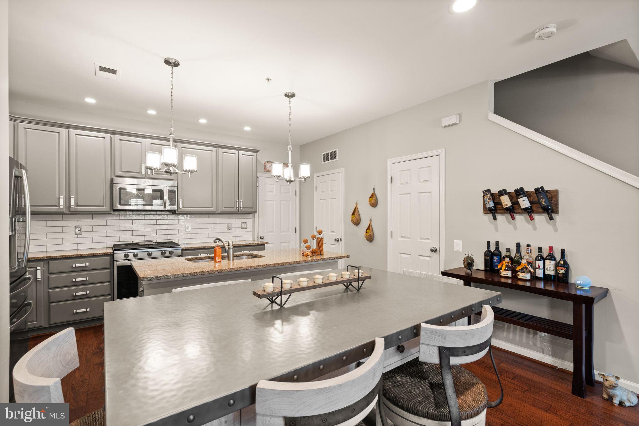 42793 Burrell Square Ashburn, VA 20147 - Photo 10 of 39