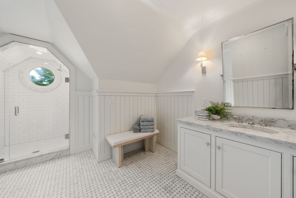 25 Kenilworth Road Wellesley, MA 02482 - Photo 28 of 42