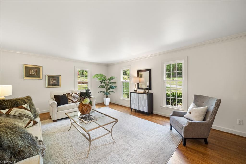 1015 Greenhurst Road Winston-Salem, NC 27104 - Photo 20 of 48