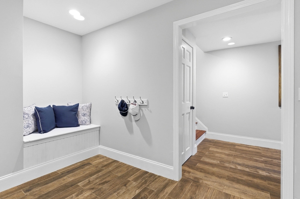 2 Lyn Path Hopkinton, MA 01748 - Photo 31 of 42 Gallery Image 31