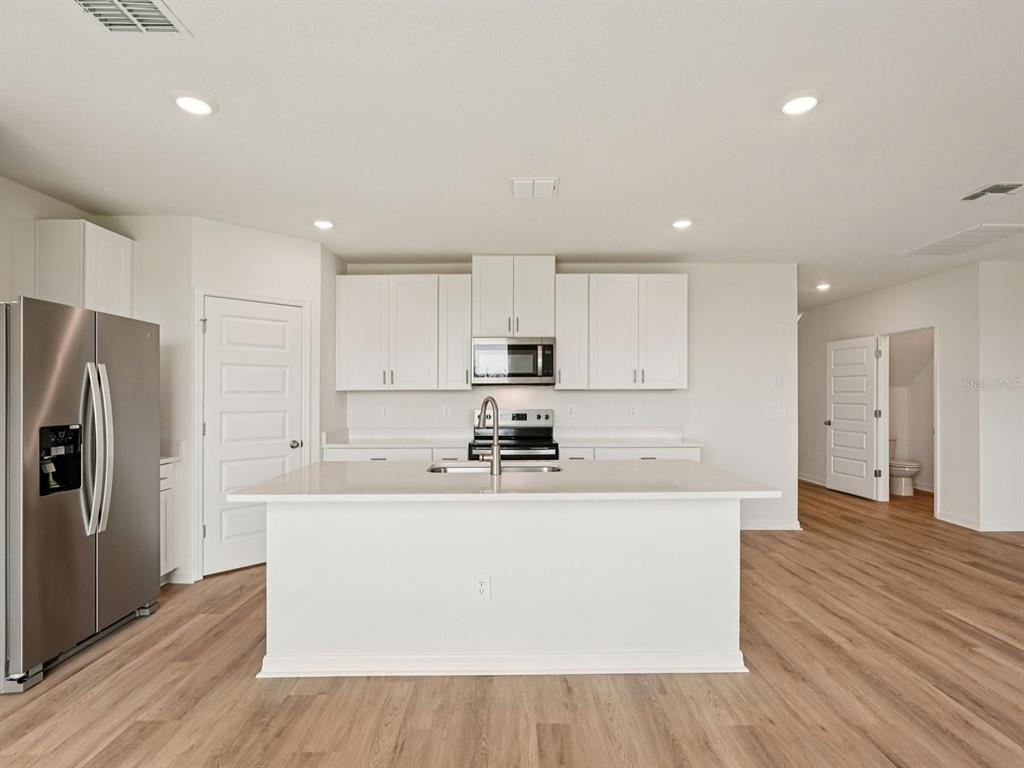 13505 Shellmore Avenue Palmetto, FL 34221 - Photo 12 of 40