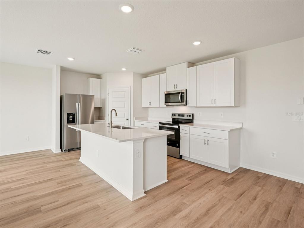 13505 Shellmore Avenue Palmetto, FL 34221 - Photo 13 of 40
