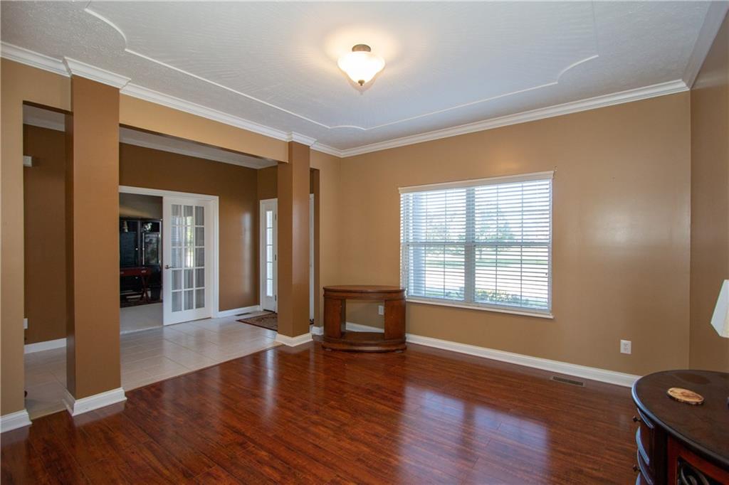 911 Schmitt Road Indianapolis, IN 46239 - Photo 4 of 25