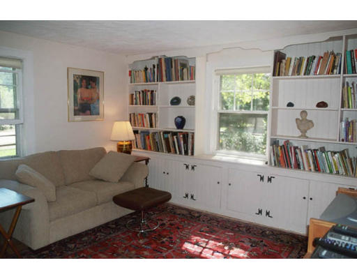 15 Stonebridge Road Wayland, MA 01778 - Photo 6 of 14