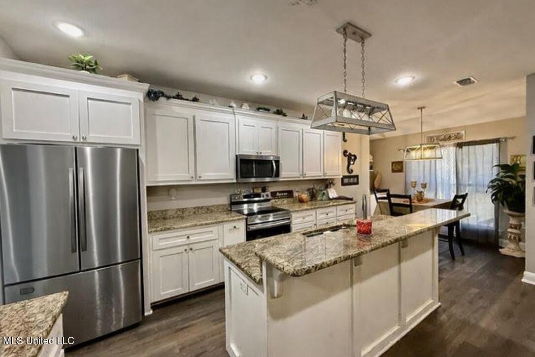 102 Smith Street Petal, MS 39465 - Photo 3 of 12 Kitchen