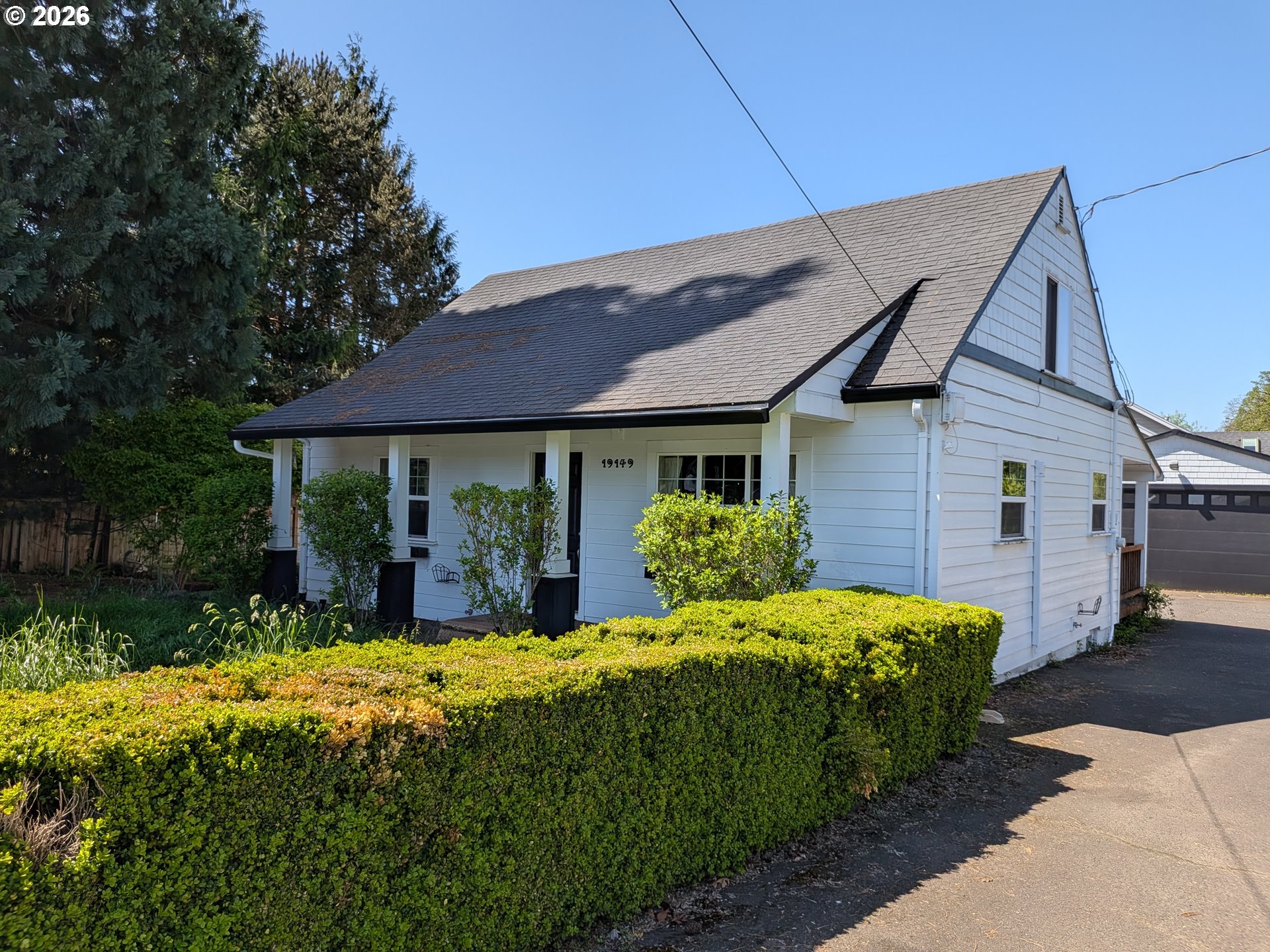 19149 South South End Road Oregon City, OR 97045 - Photo 1 of 16