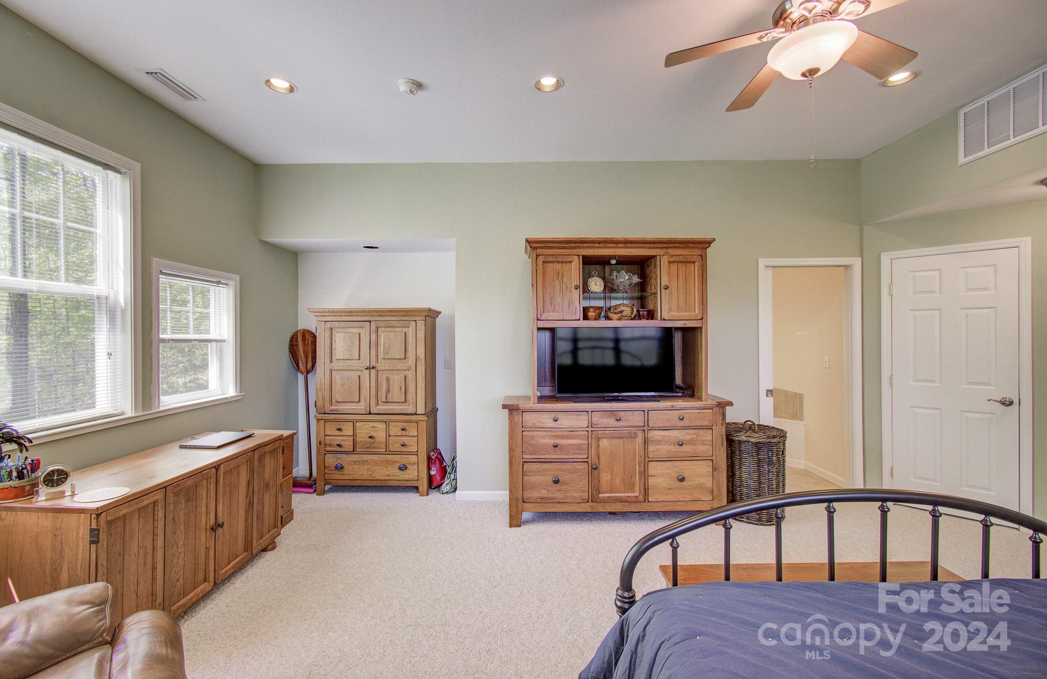 12 Homewood Road Candler, NC 28715 - Photo 34 of 46 Gallery Image 34