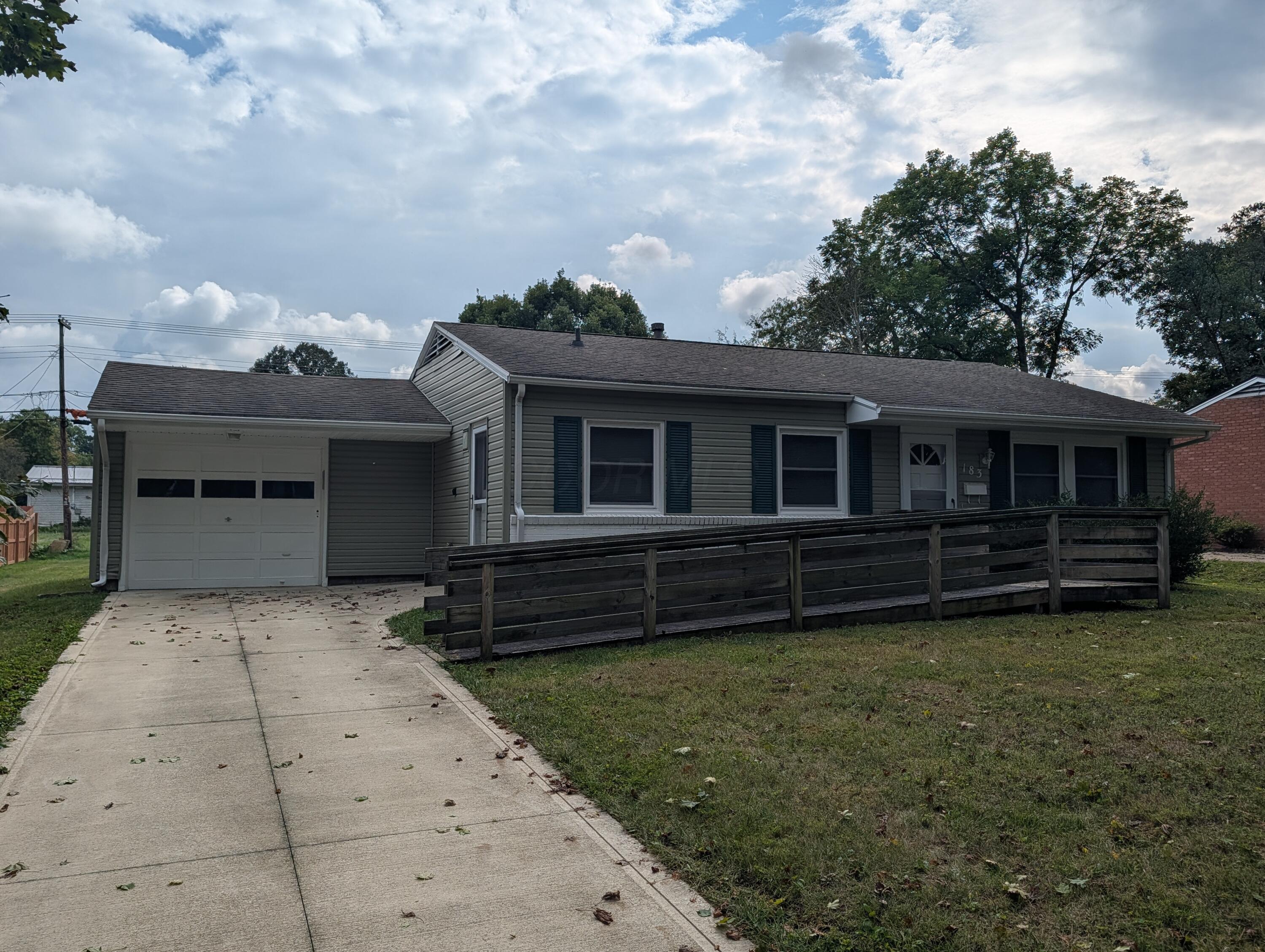 183 Hanover Road Mansfield, OH 44904 - Photo 2 of 30 2