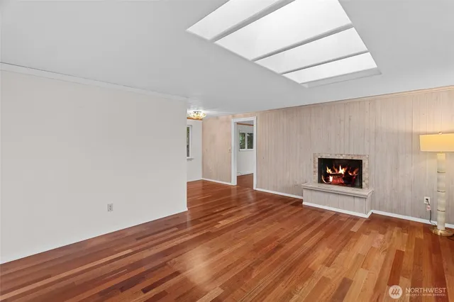 a view of an empty room and window