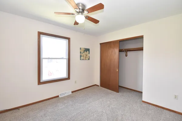 $274,900 | 1125 West Lloyd Street, Milwaukee, WI 53205