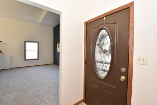 $274,900 | 1125 West Lloyd Street, Milwaukee, WI 53205