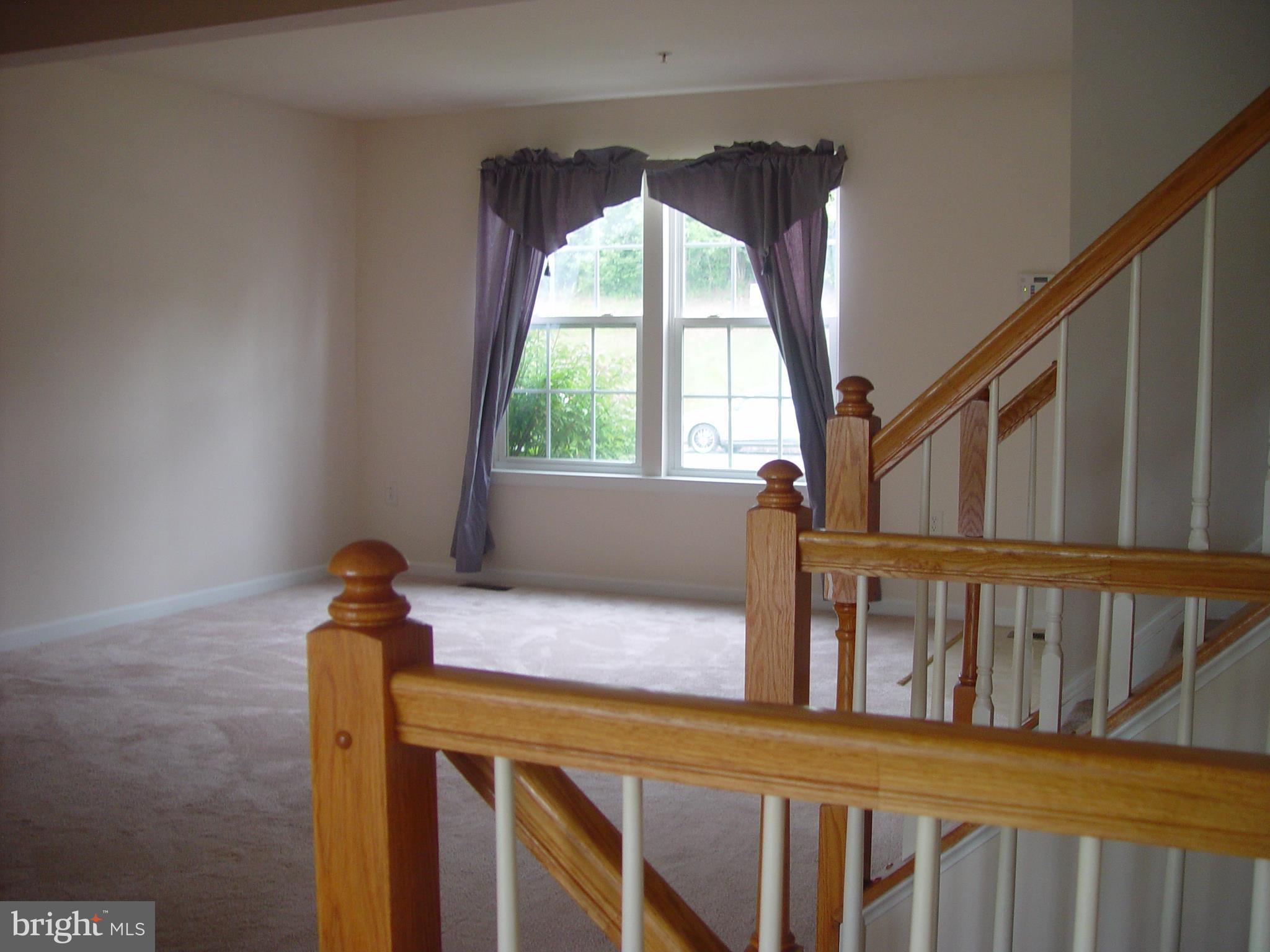 2102 Orchard View Road Reading, PA 19606 - Photo 9 of 21 living room