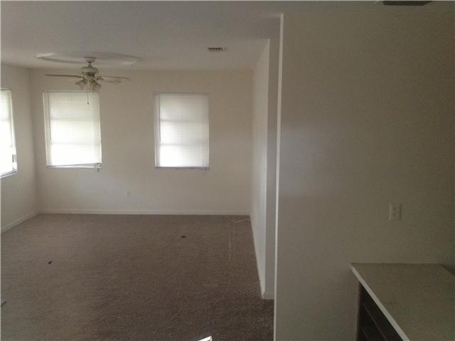 1576 West 16th Street Riviera Beach, FL 33404 - Photo 3 of 6 Additional Photo
