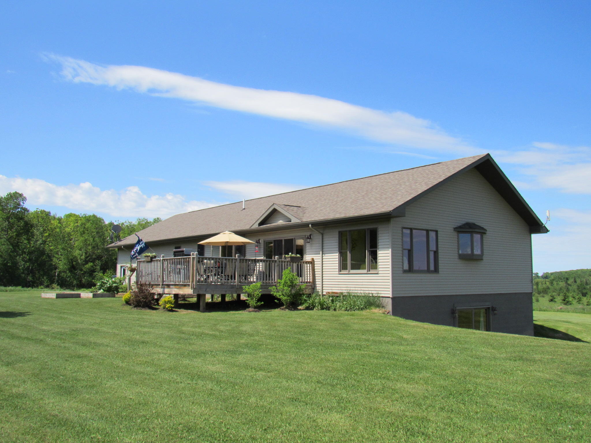 14889 South Ridge Road Dafter, MI 49724 - Photo 4 of 34 Gallery Image 4