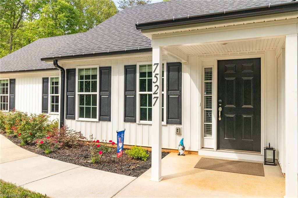 7527 McGee Road Rural Hall, NC 27045 - Photo 5 of 41 Covered Front Porch