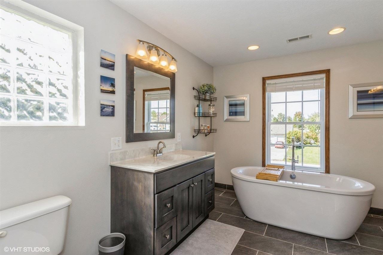 3050 Timber Creek Circle Riverside, IA 52327 - Photo 27 of 72 Gallery Image 27