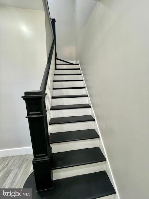 4041 West Cold Spring Lane Baltimore, MD 21215 - Photo 16 of 37 a view of entryway